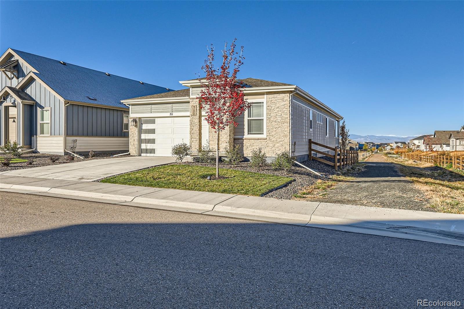 Report Image #1 for 711 N Waterloo Court,Aurora, Colorado