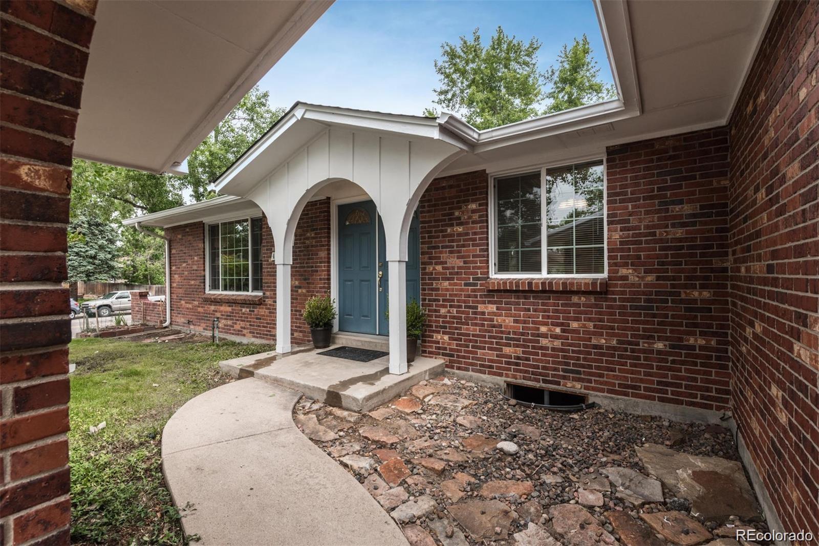 MLS Image # for 1456 s moline street,aurora, Colorado