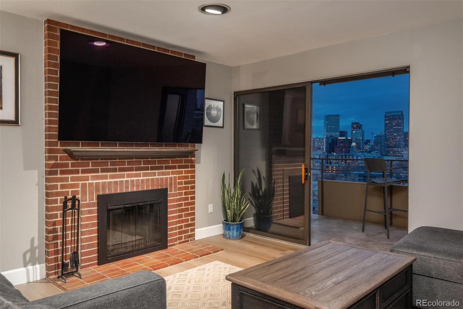 Report Image #1 for 800 N Pearl Street,Denver, Colorado