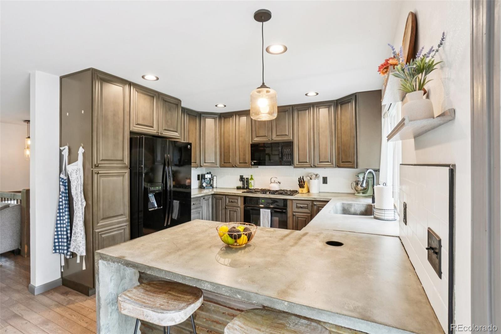 Report Image #1 for 6678 S Arapahoe Drive,Littleton, Colorado