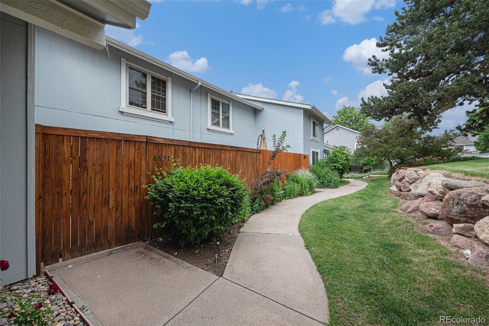 Report Image #1 for 6937 S Knolls Way,Centennial, Colorado