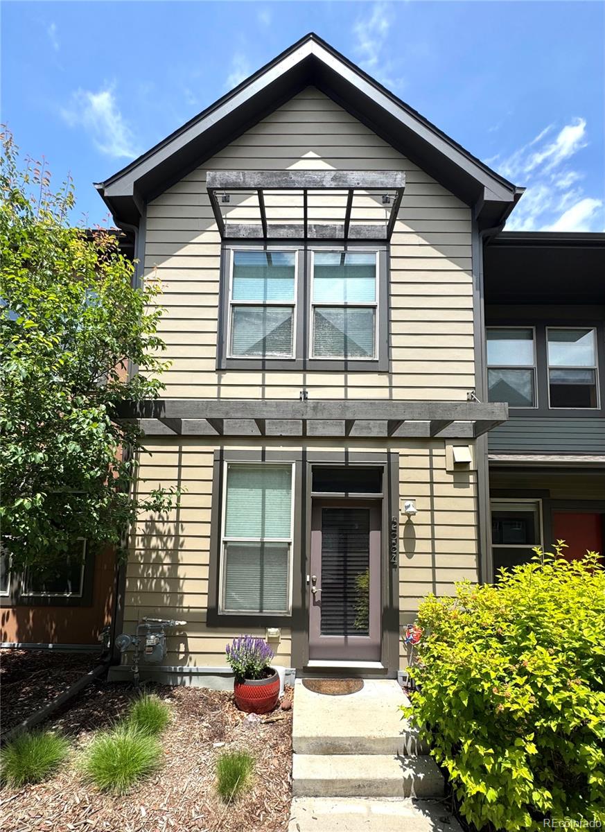 MLS Image # for 3584  central park boulevard,denver, Colorado