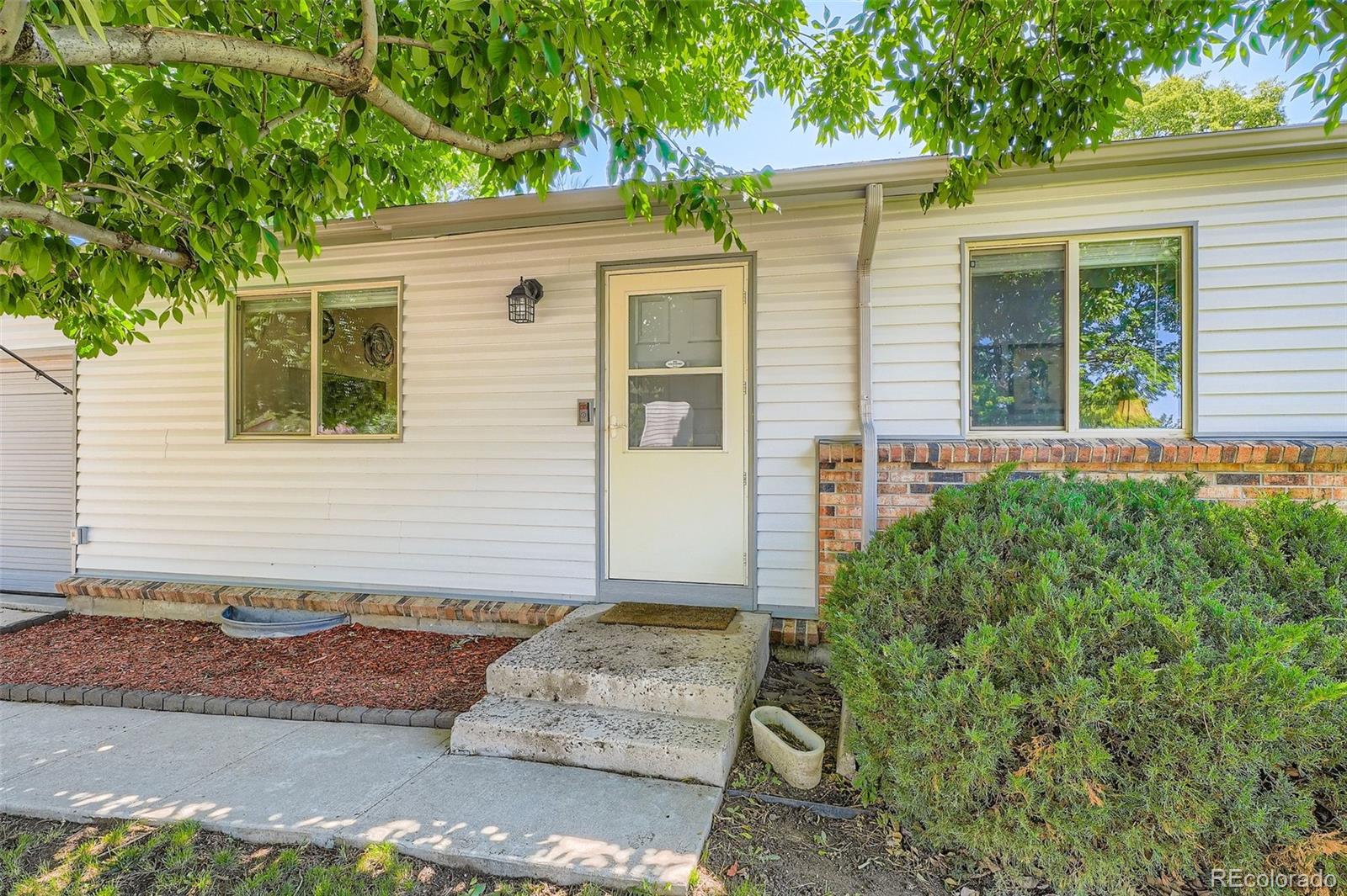 Report Image #1 for 4849 S Pitkin Way,Aurora, Colorado