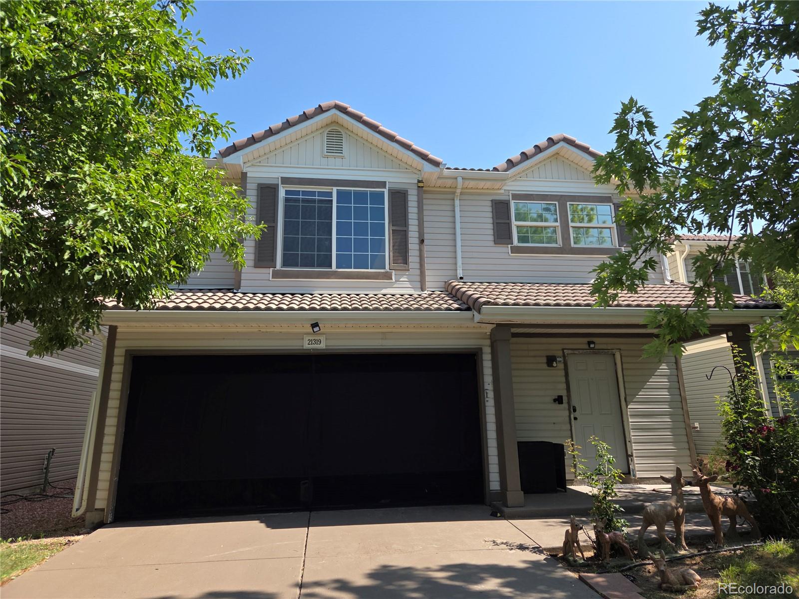 MLS Image # for 21319  randolph place,denver, Colorado