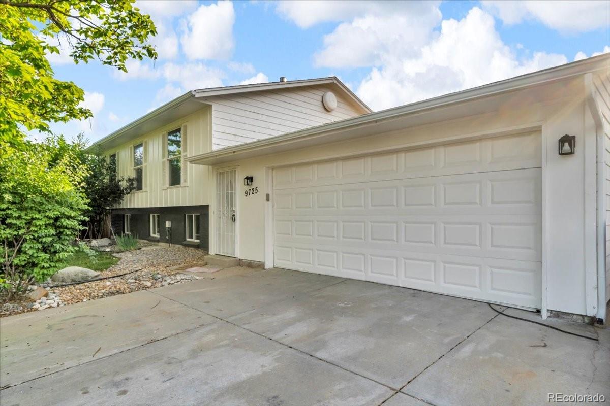 Report Image #1 for 9725  Elizabeth Street,Thornton, Colorado