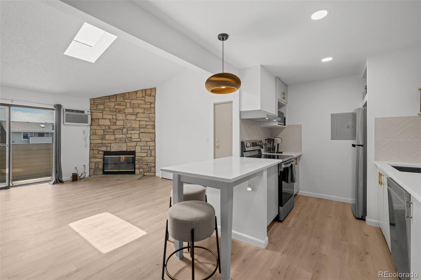 Report Image #1 for 10150 E Virginia Avenue,Denver, Colorado