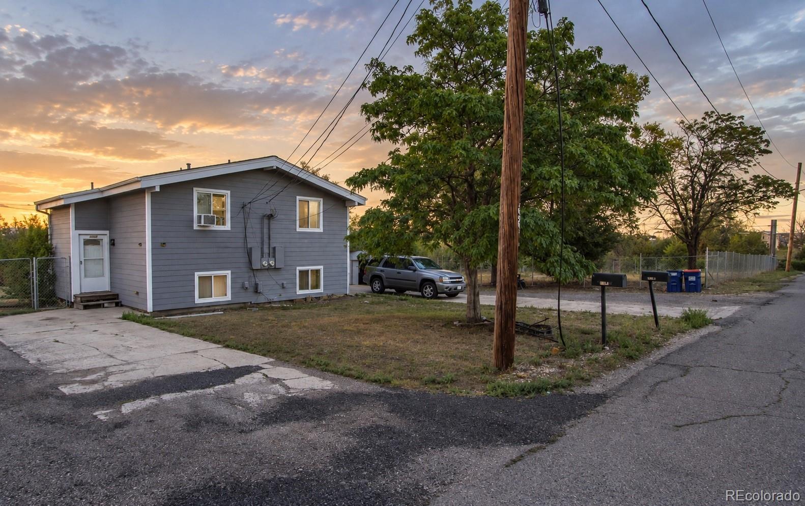 MLS Image # for 2581 w 66th place,denver, Colorado
