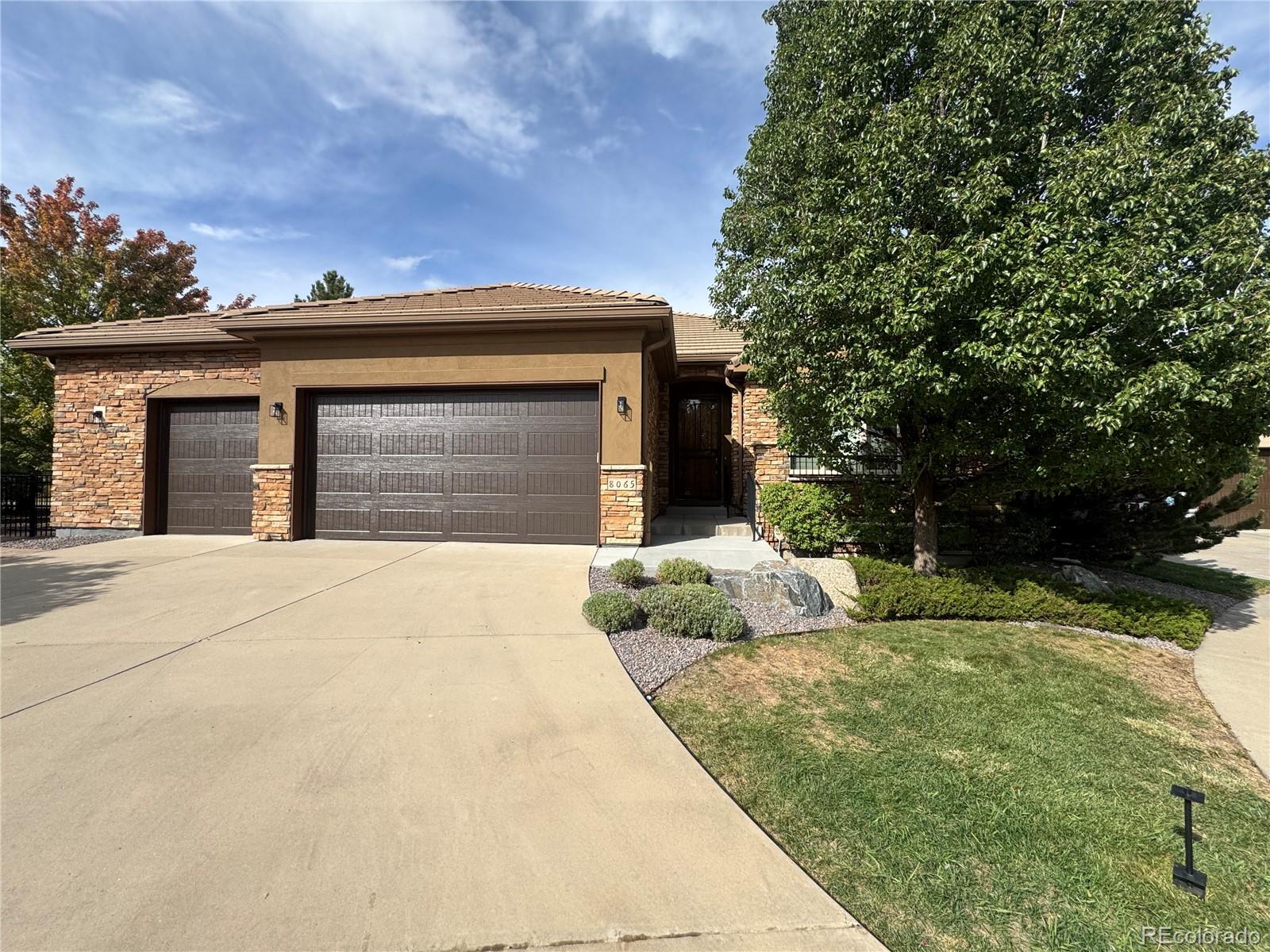 MLS Image # for 8065 w progress circle,littleton, Colorado