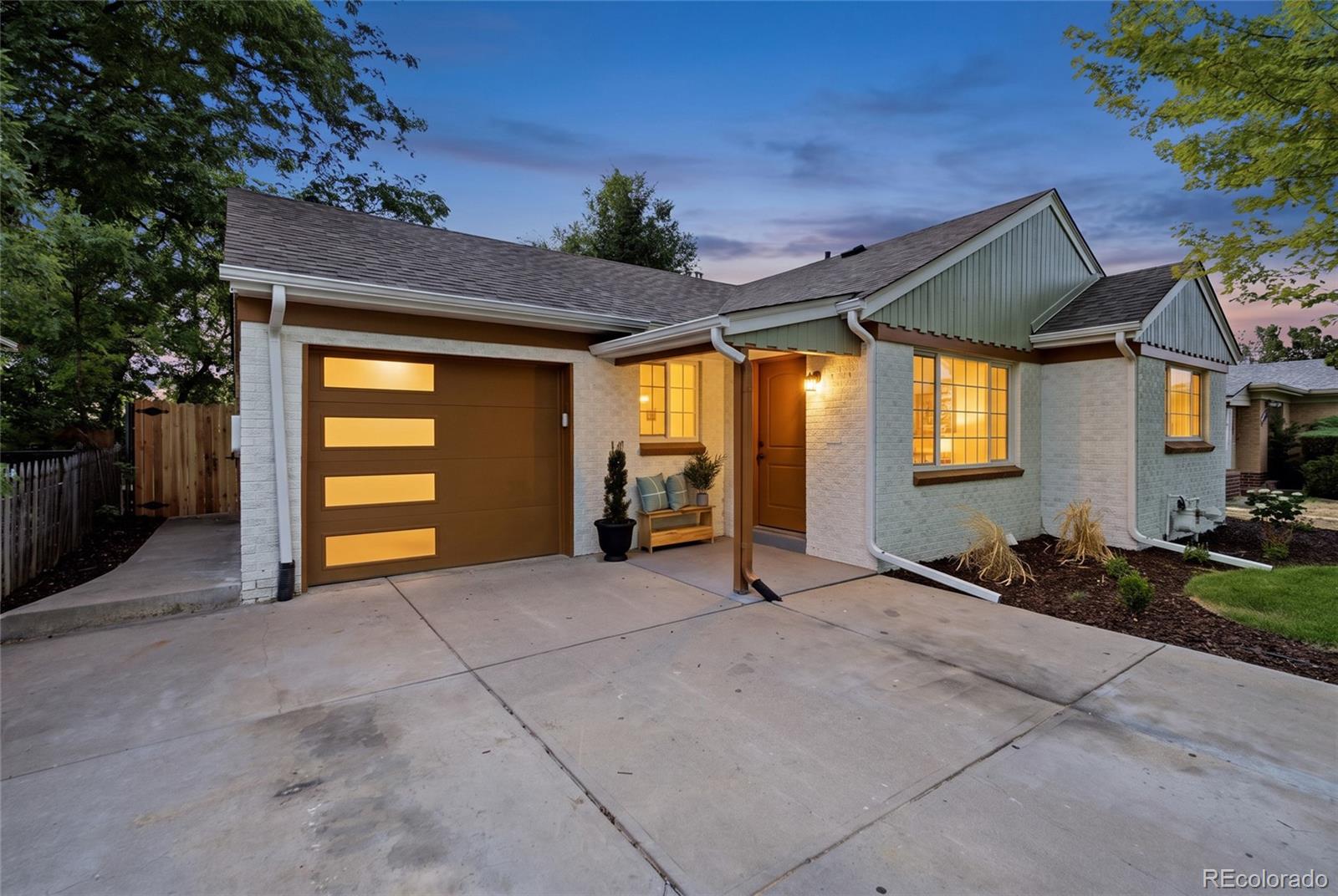 MLS Image # for 2941  ivanhoe street,denver, Colorado