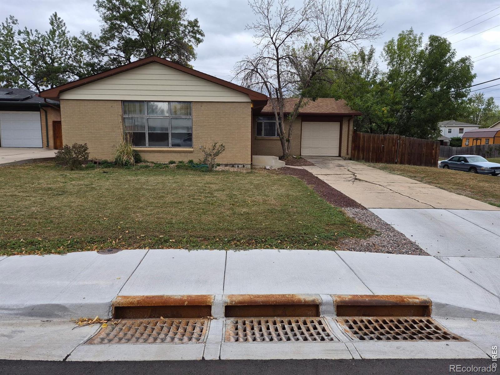 MLS Image # for 300  jade street,broomfield, Colorado