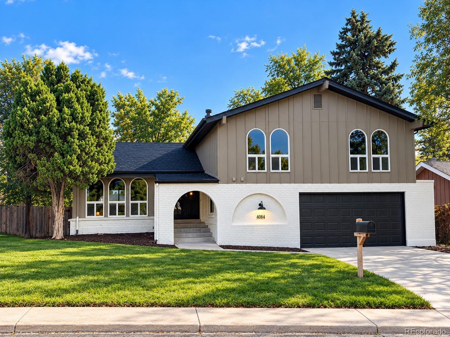 MLS Image # for 4084 s willow way,denver, Colorado